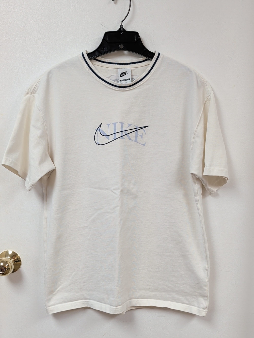 Nike Short Sleeve Crew Tee in Ivory with Navy Logo